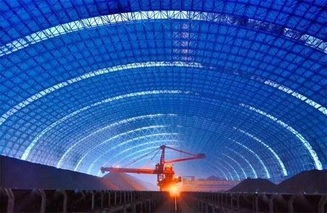 郏县亿优钢构工程师为您解析原料场封闭技术的特点和类型